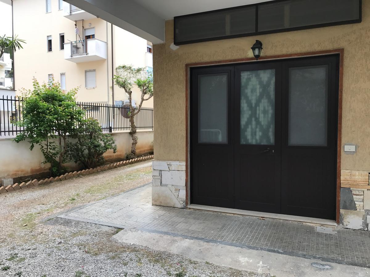 Flat Low Cost Apartment Sperlonga Luaran gambar