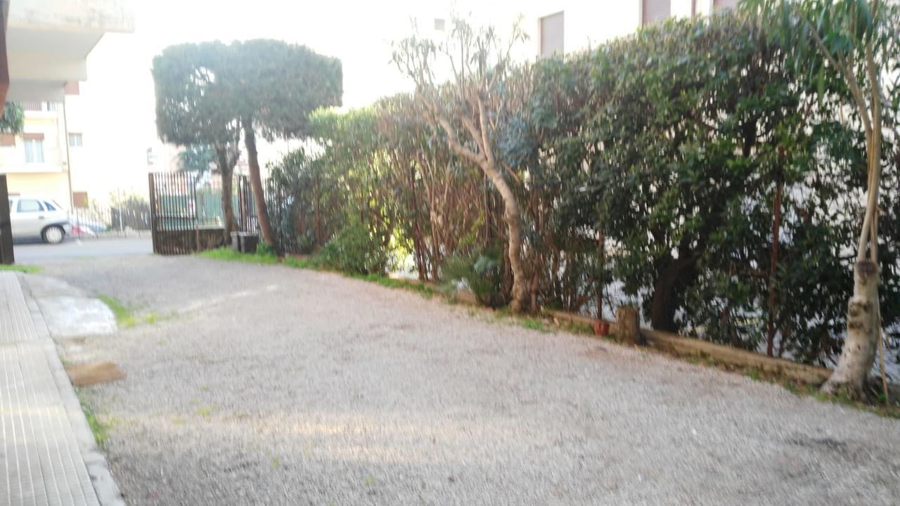 Flat Low Cost Apartment Sperlonga Luaran gambar