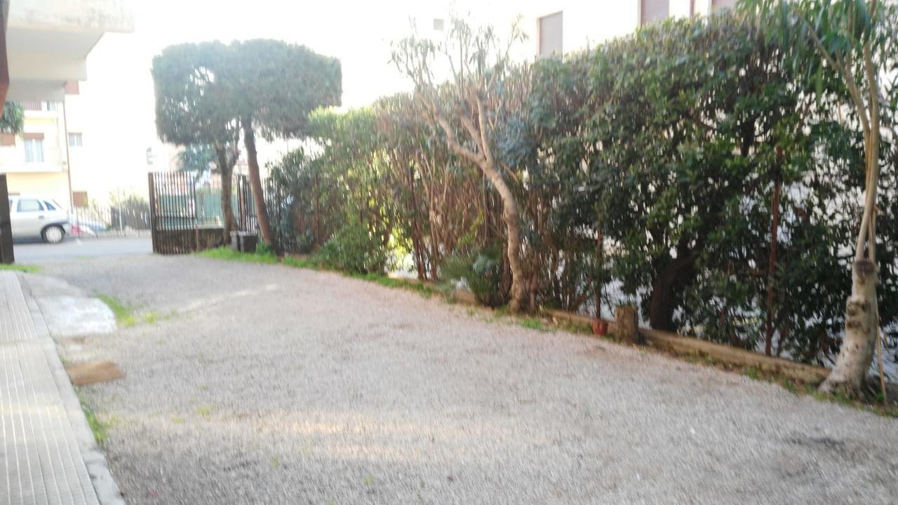 Flat Low Cost Sperlonga Luaran gambar